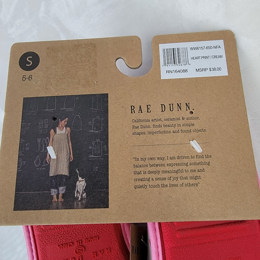 Rae Dunn Love Slippers - Picture 7 of 10